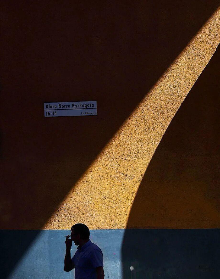 光与影 
街头摄影师Andreas Jorgensen