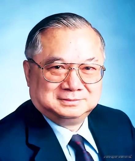 90年代，香港富商胡应湘花30亿承建了虎门大桥，他豪言：等收回成本后，我就把这座