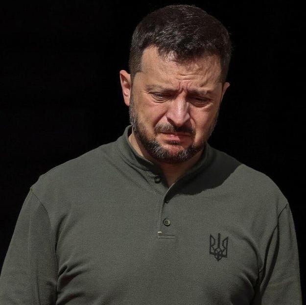 这么快要下台了吗？
        乌克兰最高拉达议员德米特鲁克在社媒爆料，“最