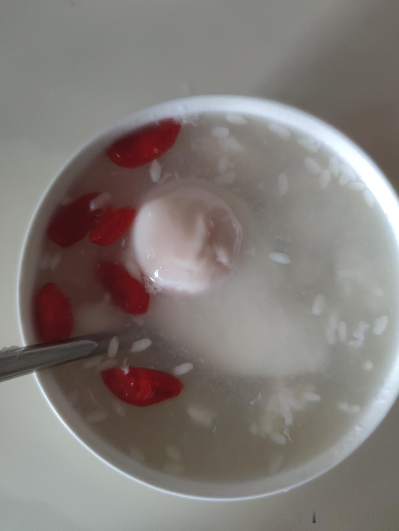 维持体重打卡198天，今日体重107斤，超目标2斤，希望就在前方啦，记录一下昨日