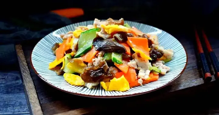 木须肉里无木须，一枚鸡蛋的“避讳”往事