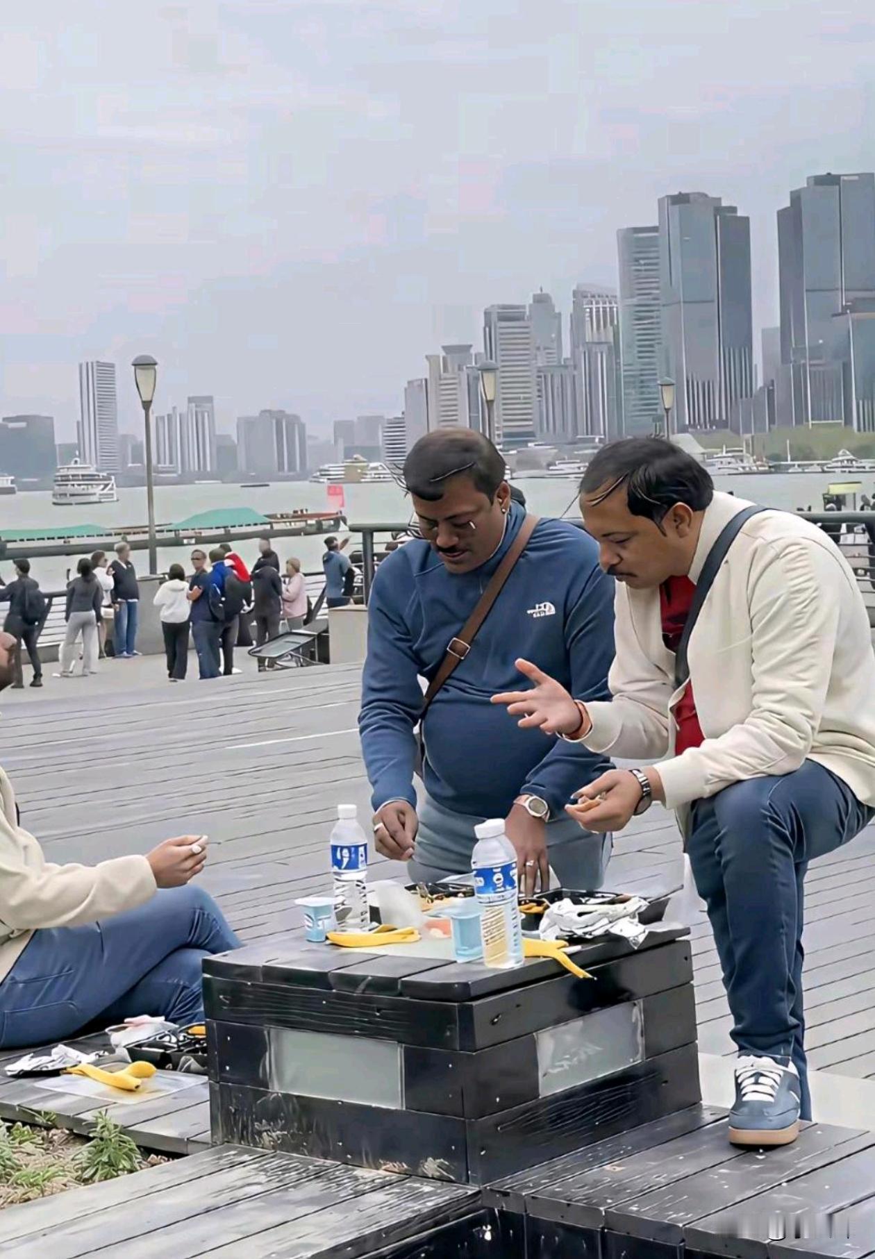 这算不算比较有素质的印度人了？