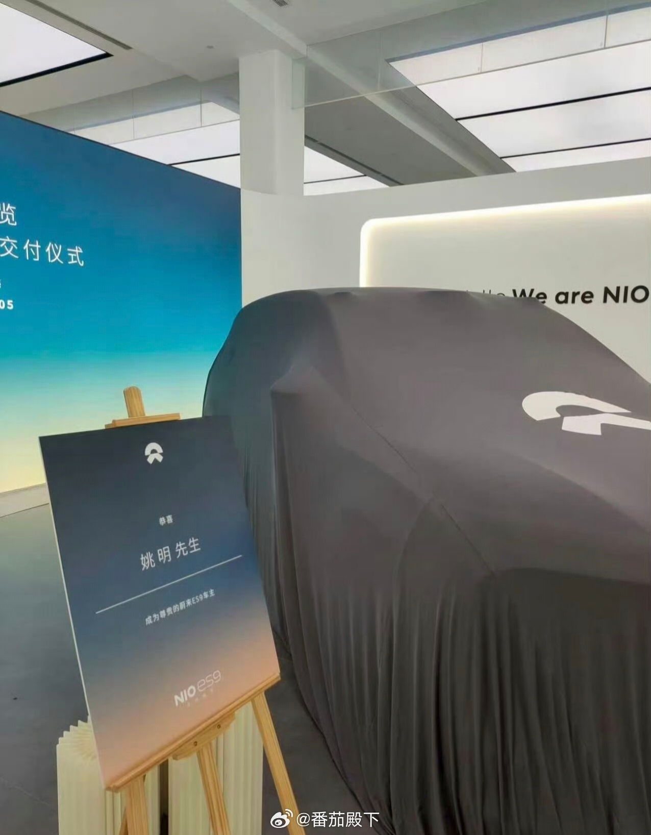 姚明不是第20000台蔚来ES9用户，他只是按照订单顺序提车。