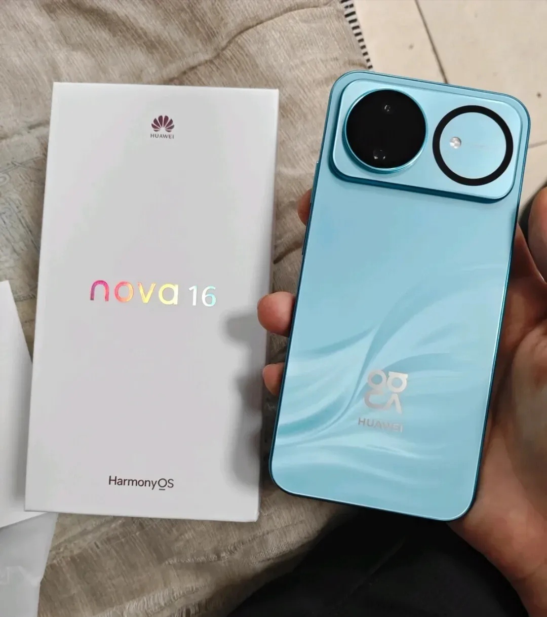 你还真别说华为 Nova16这销量，对比之下真不错。截至2026年第23周（6月
