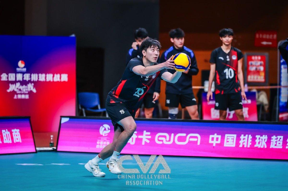 【全国青年男排挑战赛六强一览】
全国青年排球挑战赛男子组第一阶段战罢
A组前三与