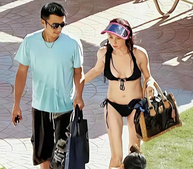 谢霆锋和张柏芝的旧时光
曾经她们俩也被娱乐圈评价为金童玉女，金是黄金的金，玉女…
