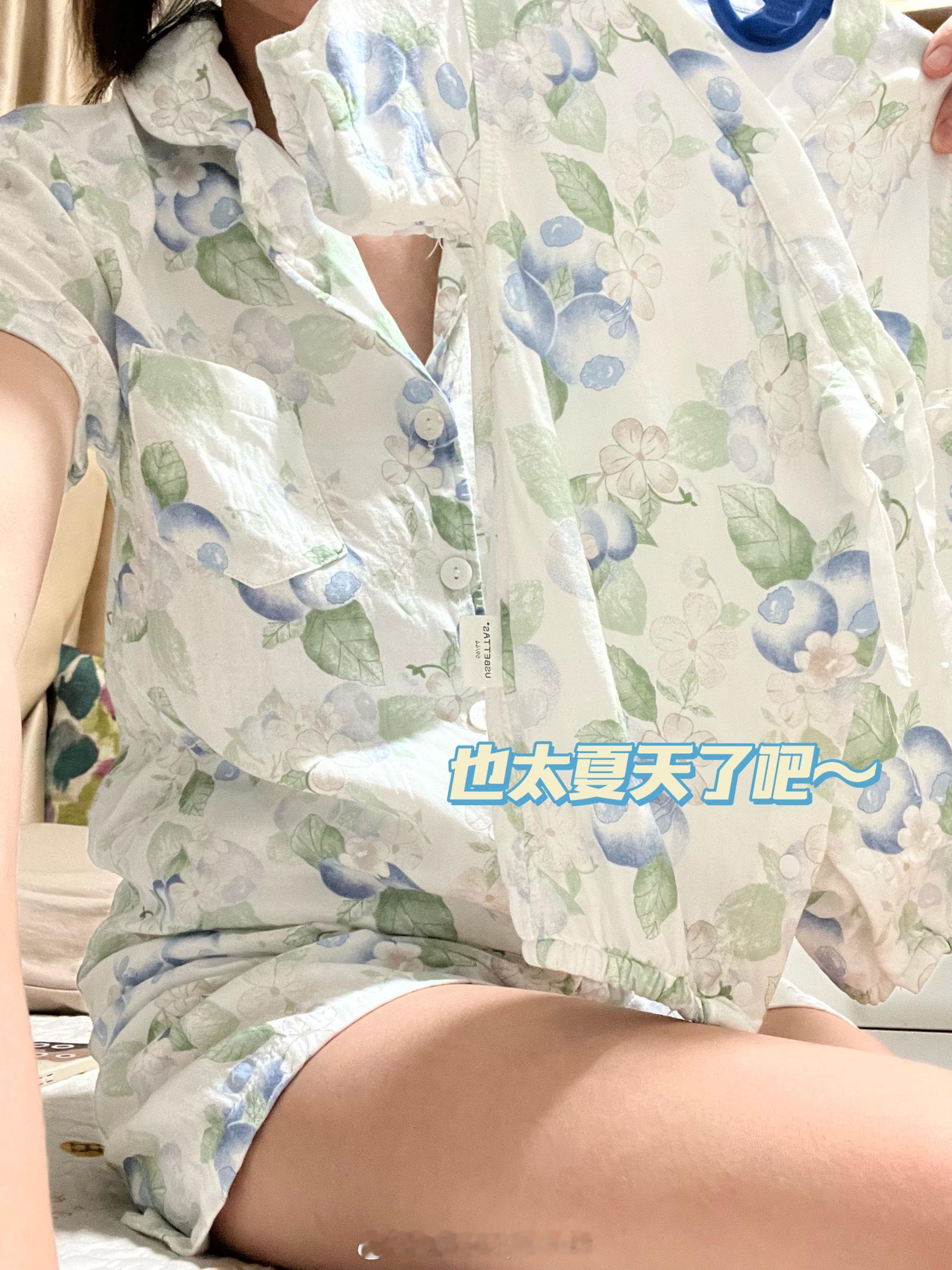 这也太夏天啦～豆米小朋友玩着玩着突然困意袭来拍她几下就睡着啦[偷笑]#萌娃养成记