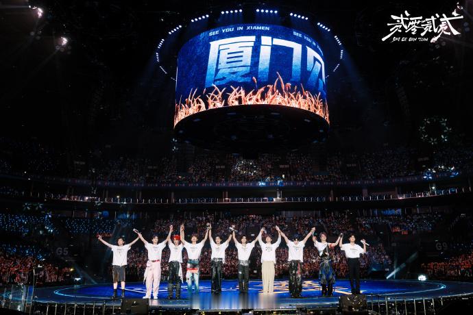 鹭卓已抵达厦门  鹭卓准备彩排明天见 带着对舞台的热忱抵达厦门，鹭卓沉浸彩排打磨