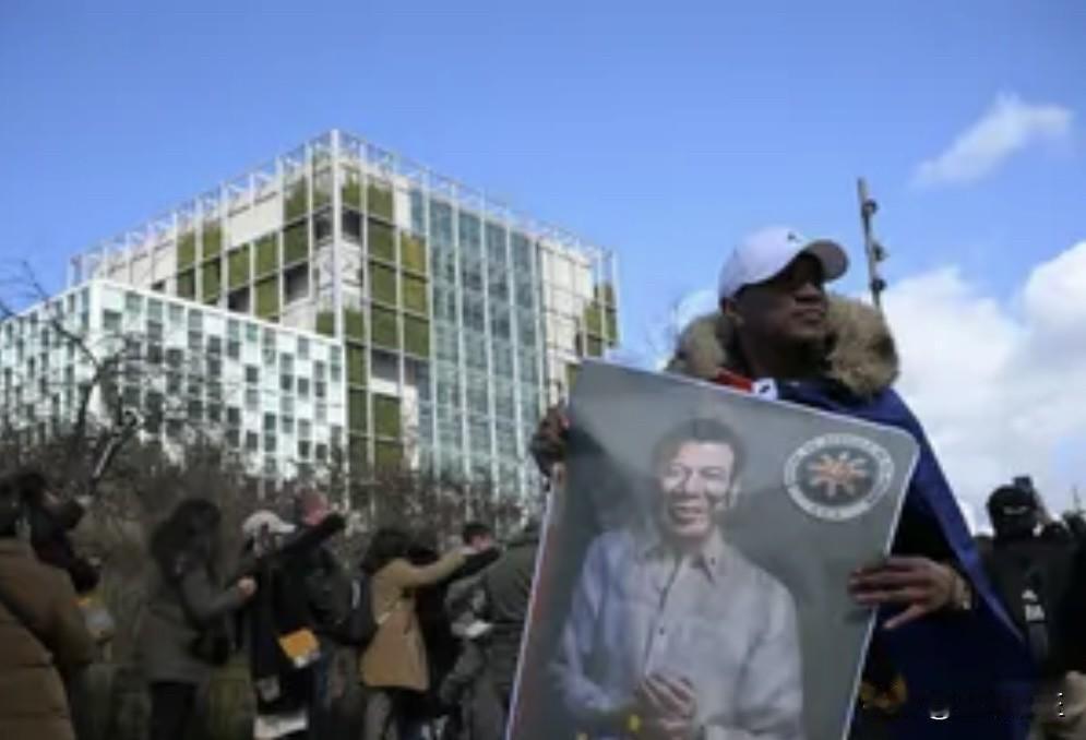 国际刑事法院第一预审分庭为控辩双方在对菲律宾前总统罗德里戈·罗亚·杜特尔特的诉讼