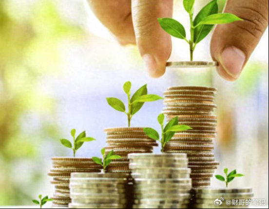 追高买量化基金亏18%，错不在量化而在你没看这三点。最近不少中老年投资者，看到量