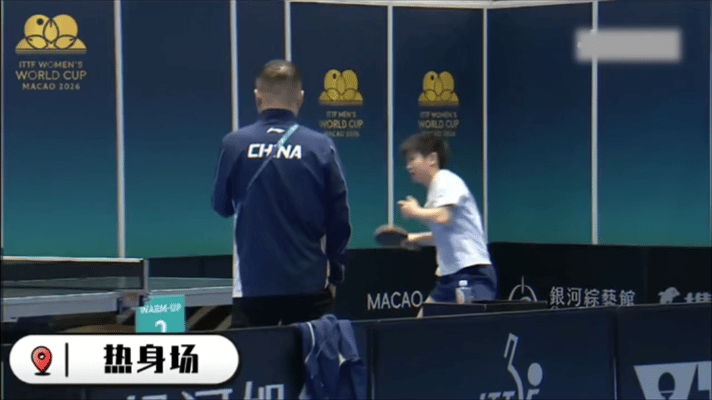 3.30日，莎莎在做赛前训练，coco和马琳在指导。

因为现在的比赛，莎莎的场