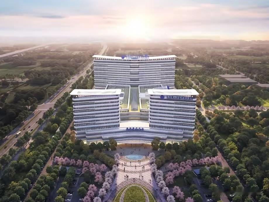 江苏省人民医院宿迁医院坐落于宿迁高铁商务区，该地块东边毗邻规划绿地，西边紧抵世纪