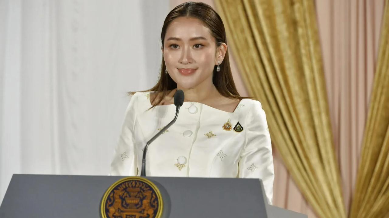 泰国为啥又打柬埔寨？可能根本不只是地雷的事？
首先7月26日泰柬边境再开火，直接