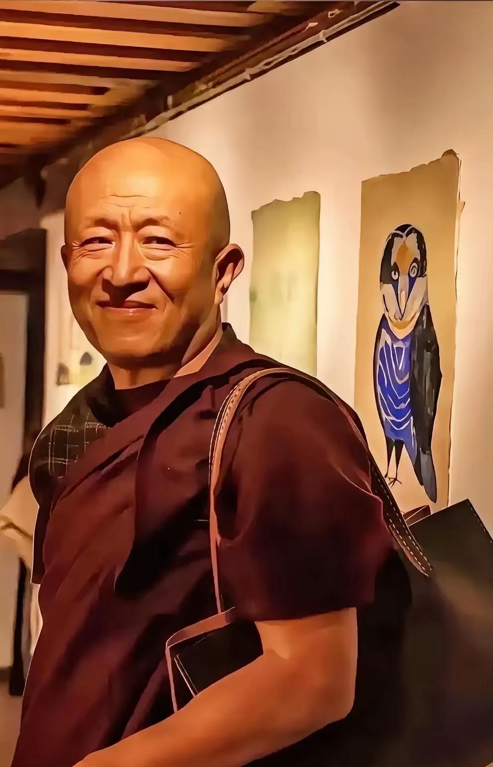 宗萨仁波切说过：简单生活并不是拥有更少，而是需要更少。生活所需极少，多余的只是喂