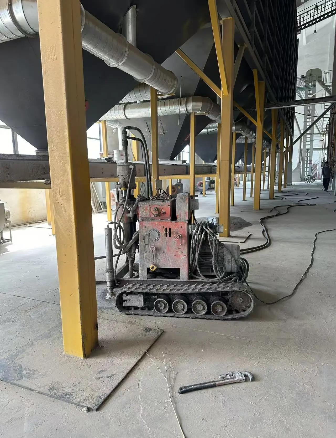 上饶路面下沉注浆-道路地基下沉注浆 注浆加固在水利涵洞裂缝修复中，注入防渗堵漏浆