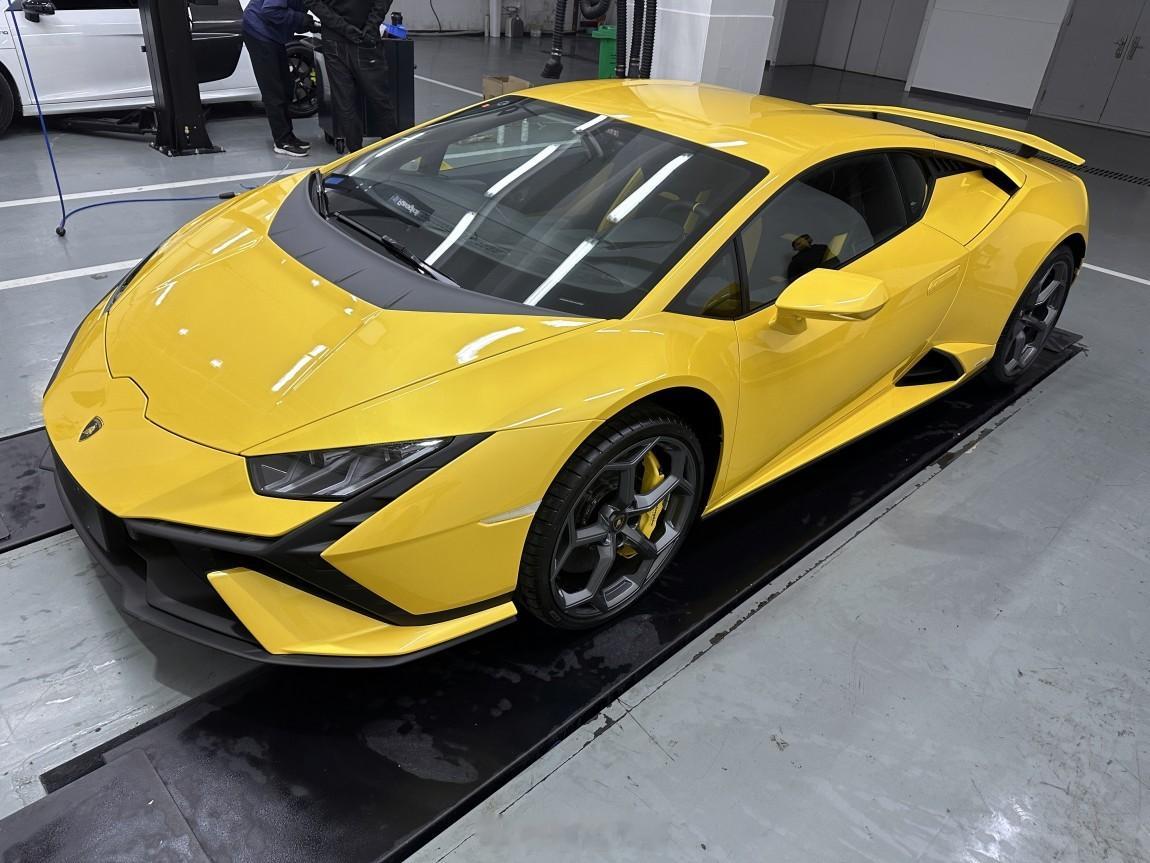 兰博基尼 Huracan Tecnica车辆于2023年09月生产，2024年0