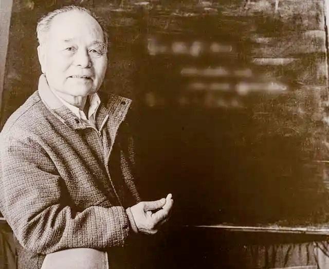 1960年冬天，一位开国中将到西北调研，点名要见当年在朝鲜战场替他挡过弹片的老通