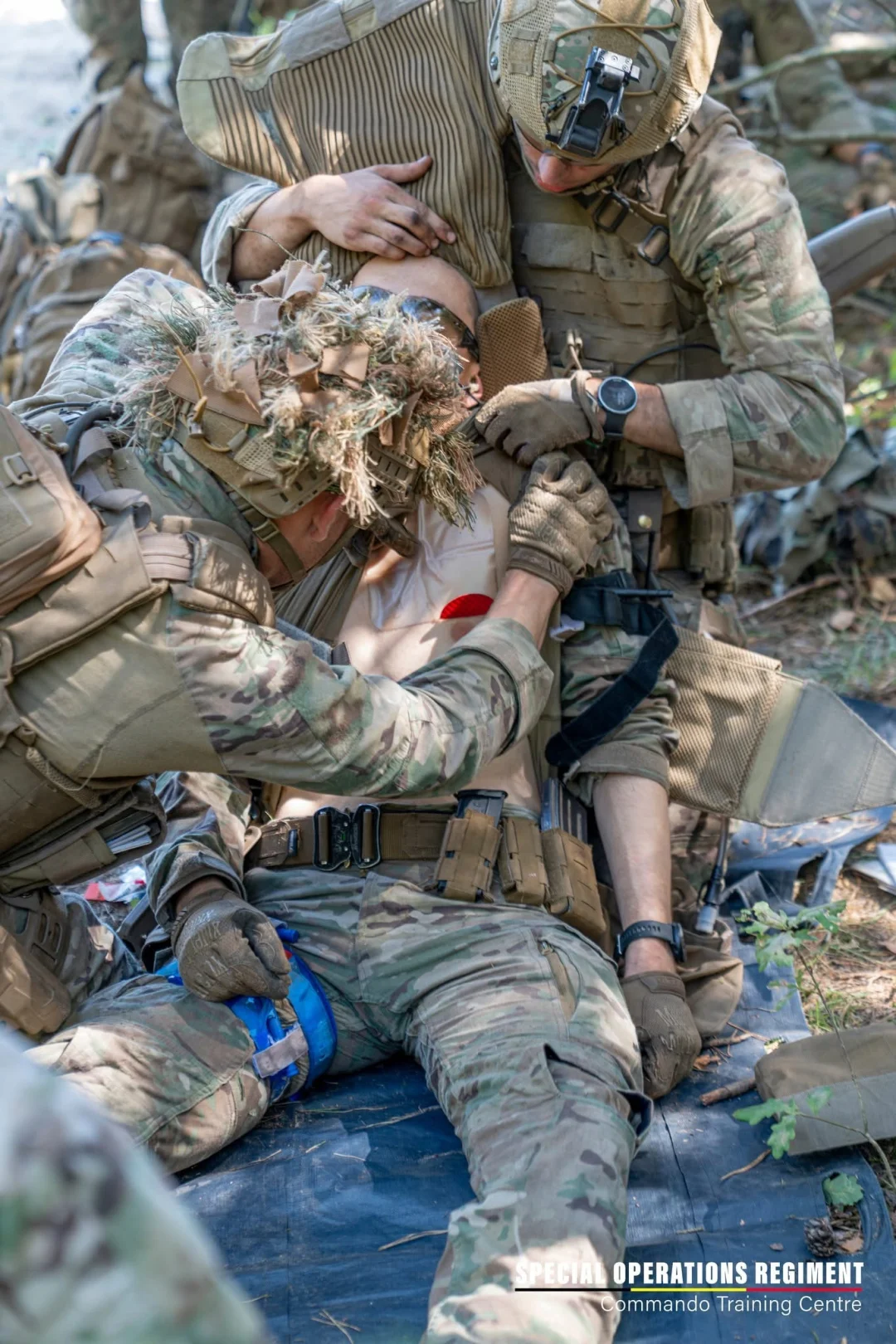 比利时特种部队战场环境救护训练