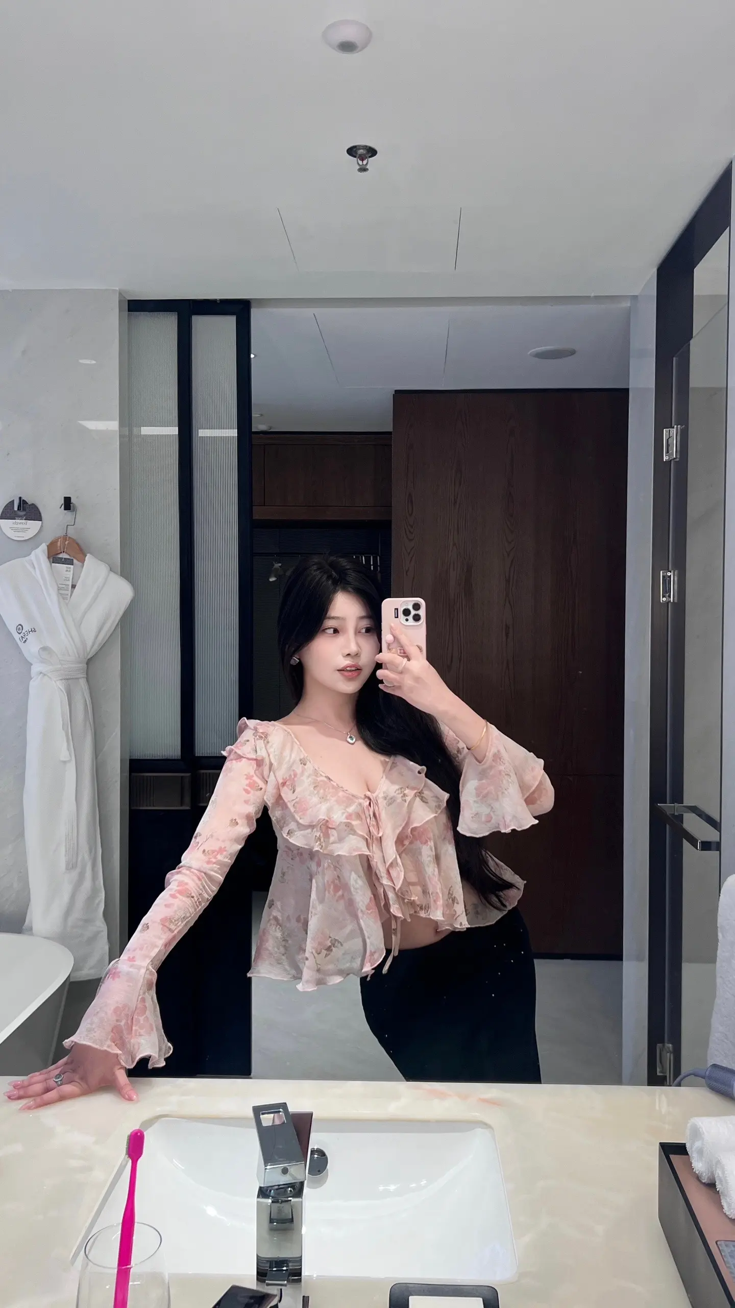 配不死你 配你八个来回不拐弯