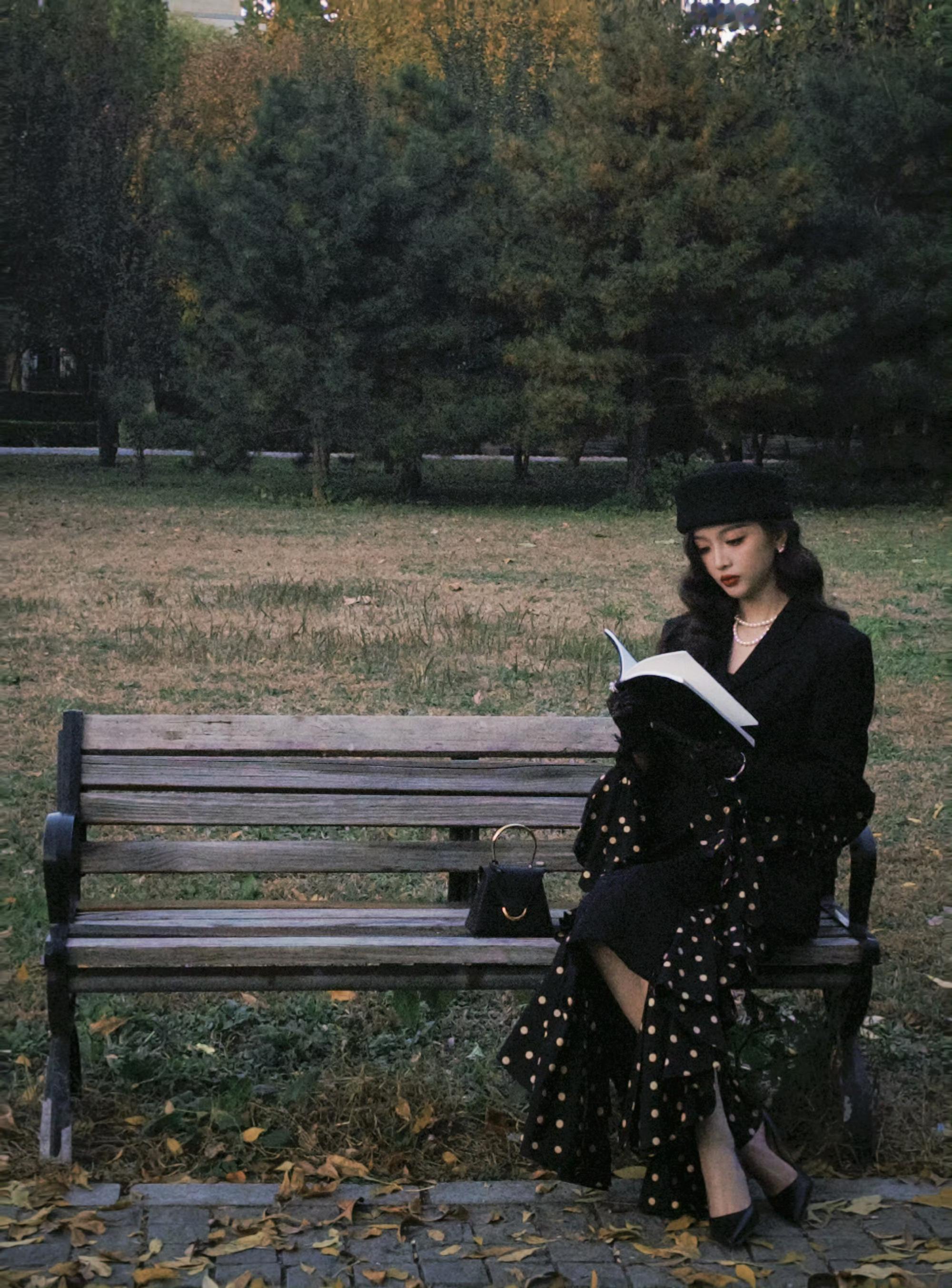 太好了！是红唇大波浪[捂嘴哭] 怎么会有吴宣仪这么漂亮的人[奶牛猫] ​​​