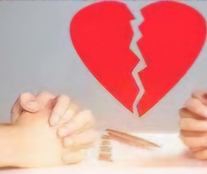 大庆中级法院超话【离婚协议赠与子女房产不可随意撤销离婚将回迁房分配给子女后父亲反