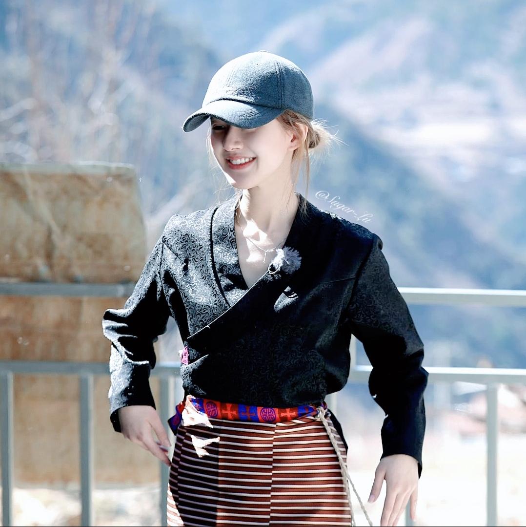 赵露思头像。自修 点❤自取