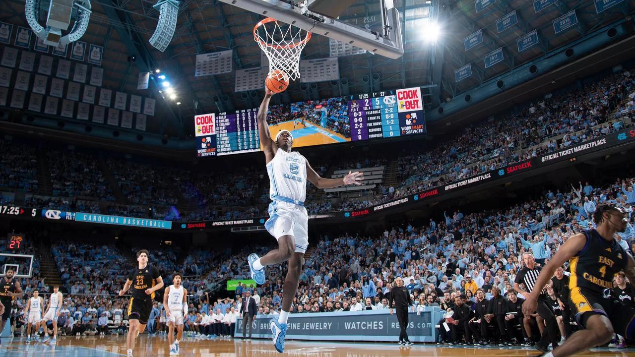 全美第12号种子北卡罗莱纳大学以99比51战胜了东卡罗莱纳大学。本场比赛后，北卡