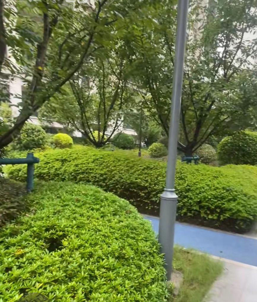 昨日（8月24日），北京二手房数据来了，月累计网签数据过万，感兴趣的速看！

昨