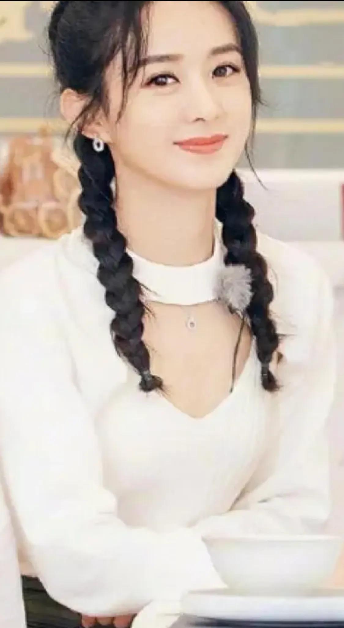 《小芳》这首歌，相信很多人都听过，当时那个年代也是脍炙人口的经典之作，但你发现没