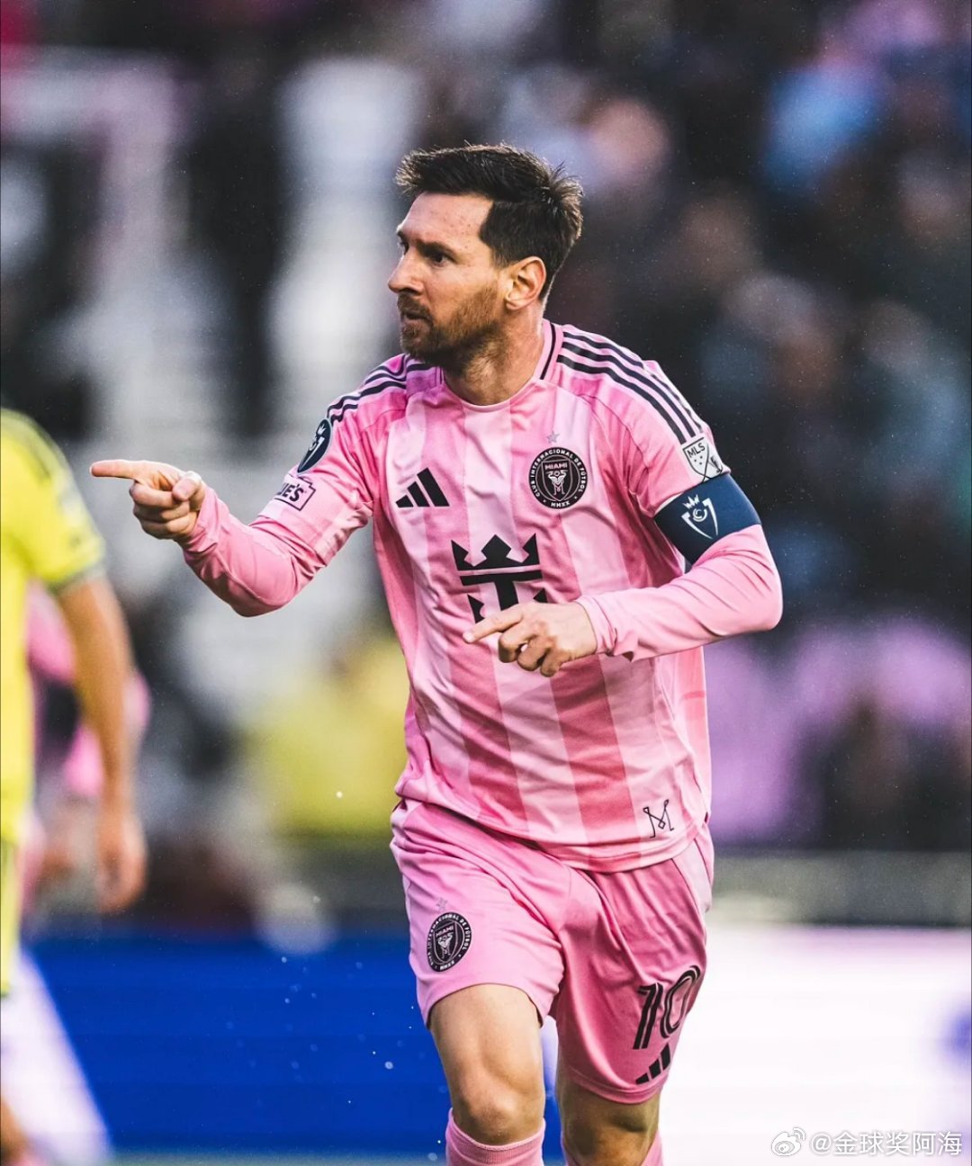 体育 美冠杯1/8决赛次回合，迈阿密国际主场1-1战平纳什维尔，因客场进球劣势被