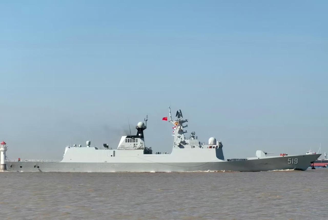 054AG最新一艘“519”号
暂不知道命名，按舷号规律大概率是属东海舰队