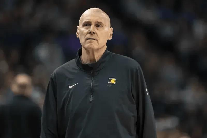 就在刚刚，步行者116比120不敌骑士，步行者遭遇队史最长连败13连败。
目前，