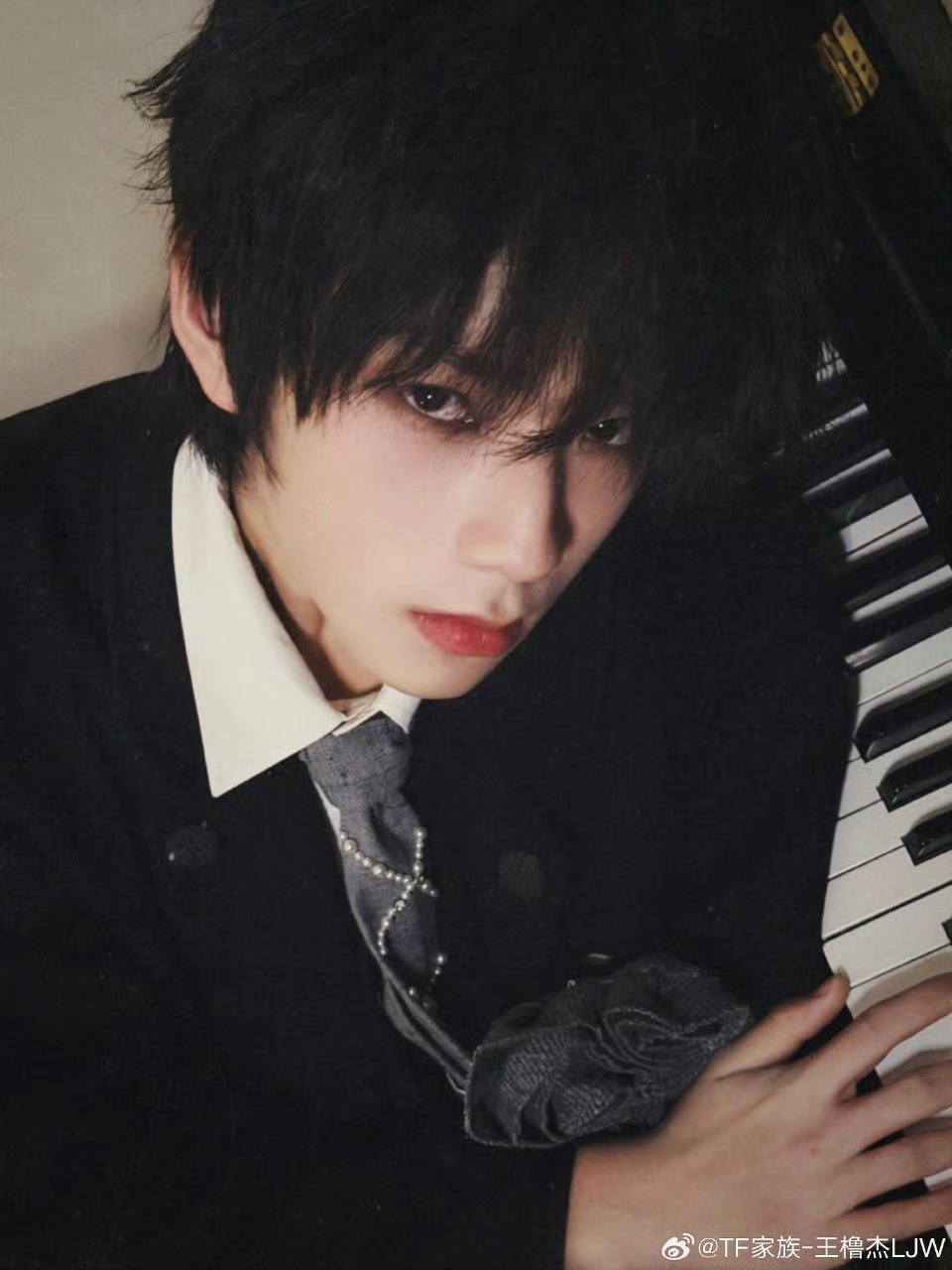 王橹杰个人tag播放量破百亿恭喜王橹杰个人tag播放量破百亿！🎉成为TF家族四
