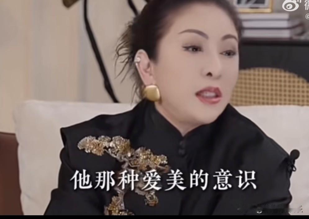 向太说：“香港人爱美的意识比大陆人要早，所以很早就开始注重身材管理和皮肤管理，这