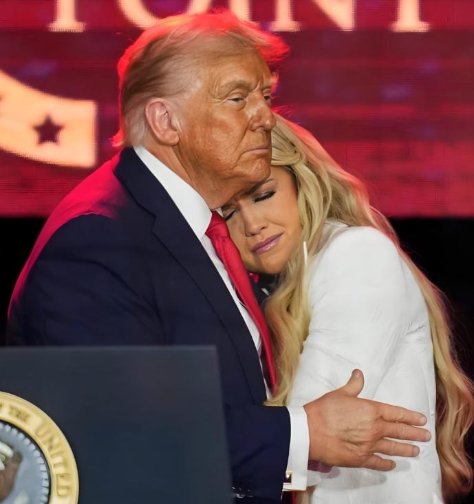 特朗普都一把年纪了，为啥拼了命都要去当总统？因为很赚钱！
 
别看他把每年40万