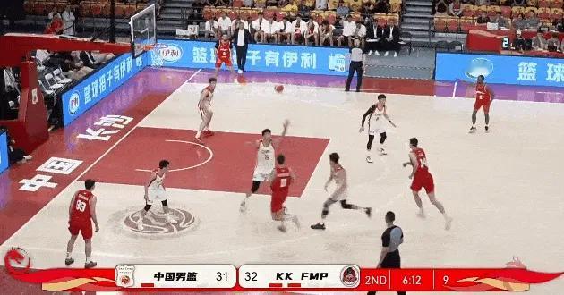 崔永熙转身挑篮点燃全场！徐昕正面大帽遮天蔽日，中国男篮青年军打出血性

6月3日
