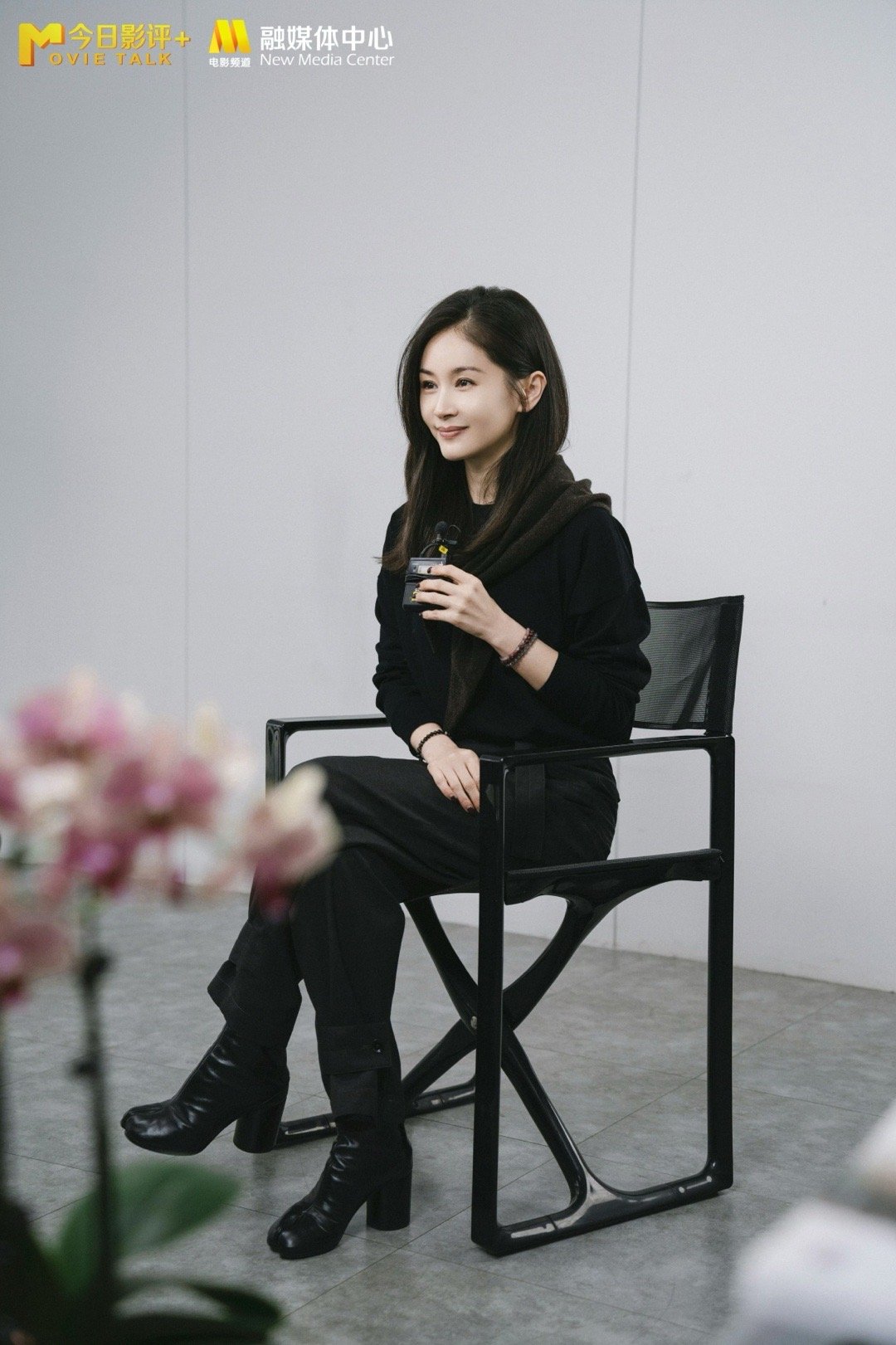 我以为长大后会自动变成王子文 最简单的直发黑框，最安静的状态，王子文身上那种冲破