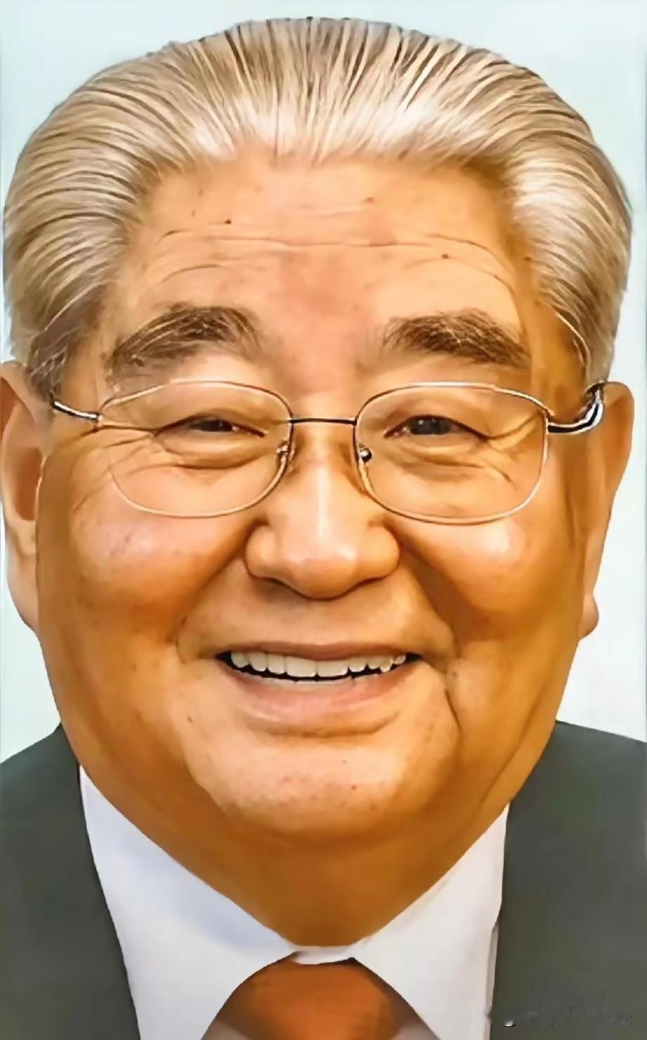 看看韩培信，再看看姚迁，
这心里真不是个滋味。

韩培信这些年被人念叨，不只是因