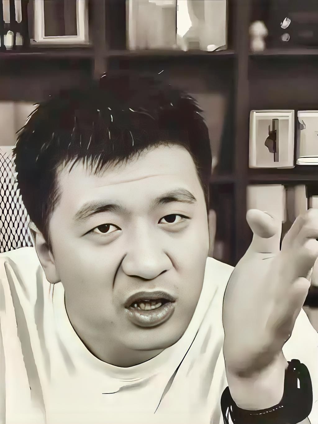 太突然了！张雪峰老师走了，才41岁啊！
 
刚刷到峰学蔚来发布的讣告，张雪峰老师