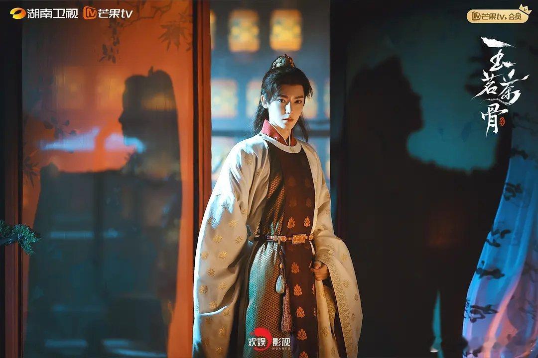 侯明昊娜扎《玉茗茶骨》豆瓣开分6.8，成绩还不错哎，于正、平台也都很满意这部剧 