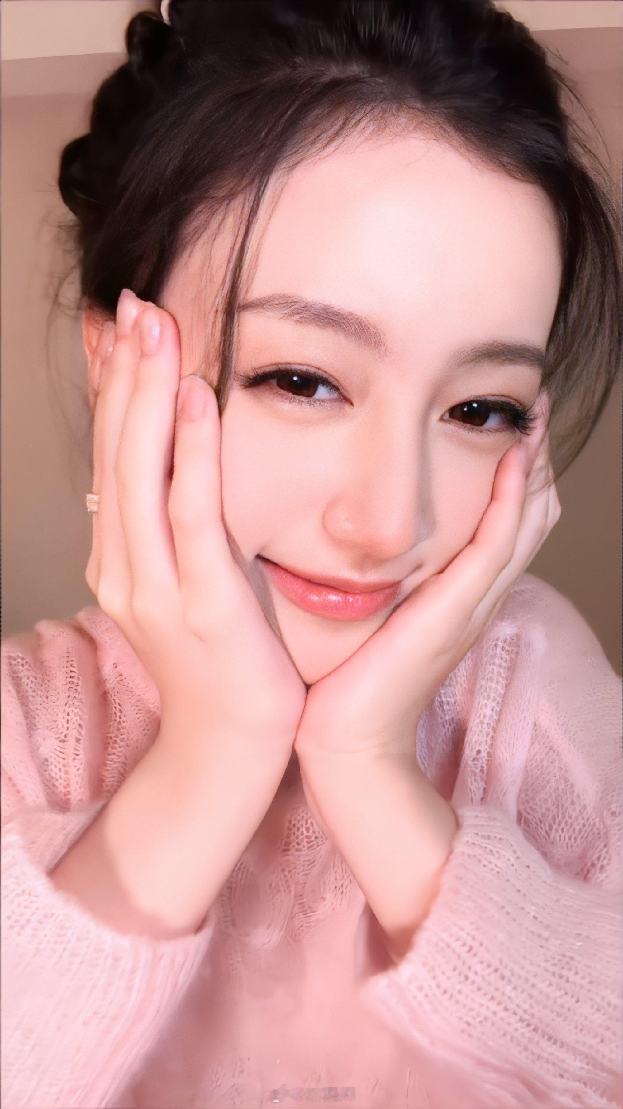 裴佳欣 x 微表情管理太权威·真的好吸睛 