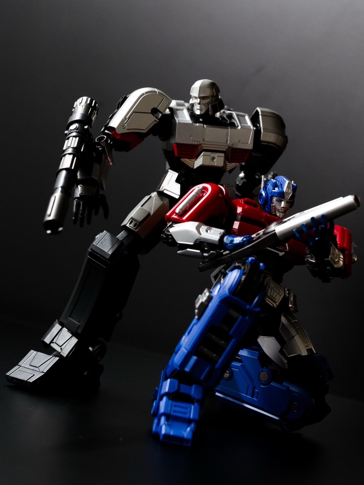 YOLOPARK起源.我们曾经是兄弟。曾经的奥利安派克斯和D-16 现...