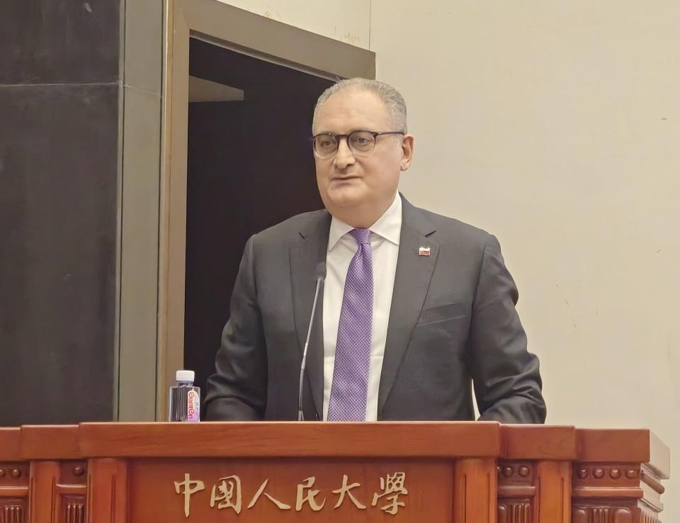 俄罗斯和突然宣布！

重磅消息！

12月23日，俄罗斯驻华大使莫尔古洛夫在北京