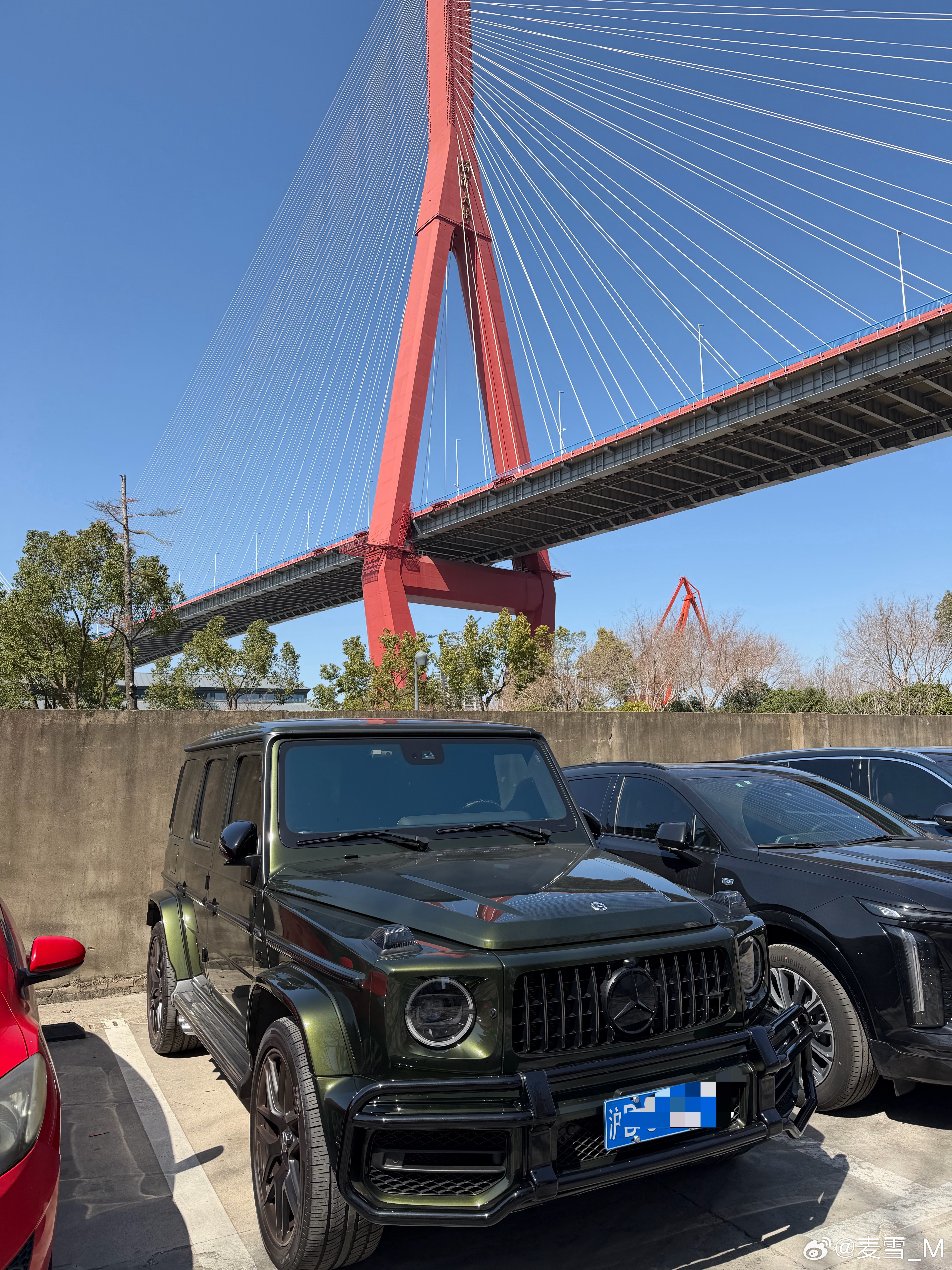 开出来晒晒太阳，帅还是真帅！奔驰g级