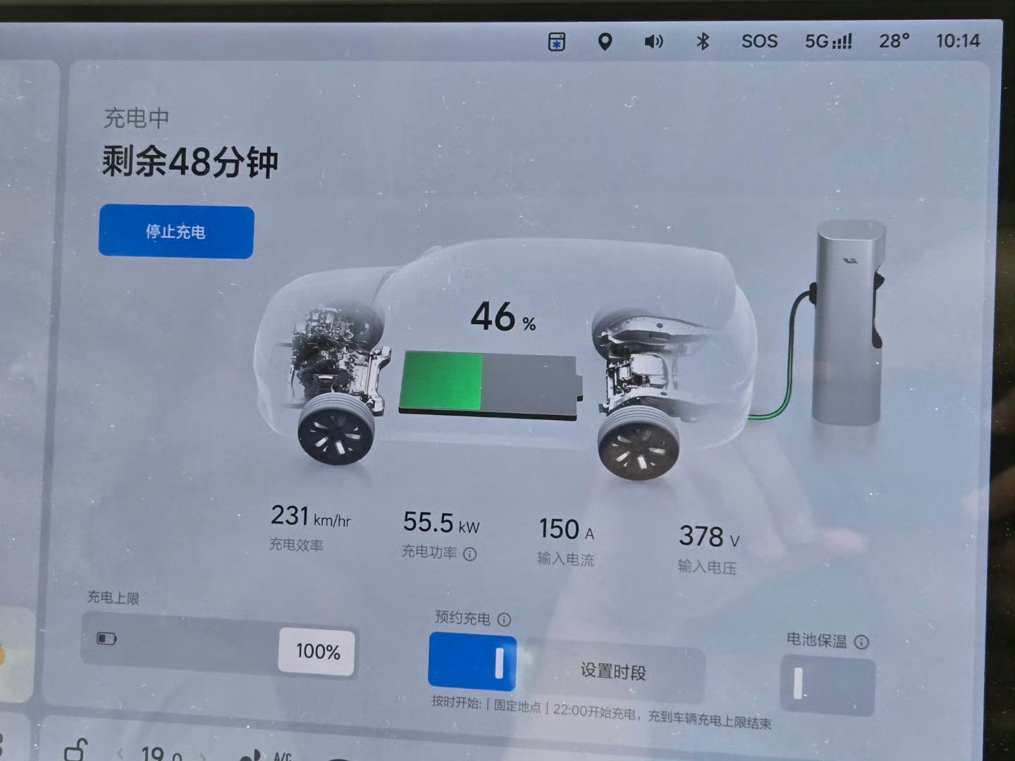 很多增程车主，都有一个共同的“心魔”——舍不得烧油。开增程车你舍得用油吗明明加满