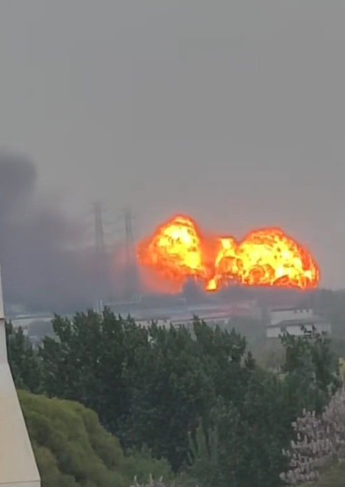 山东淄博一化工厂发生爆炸，官方回应：确有此事，目前正在现场处