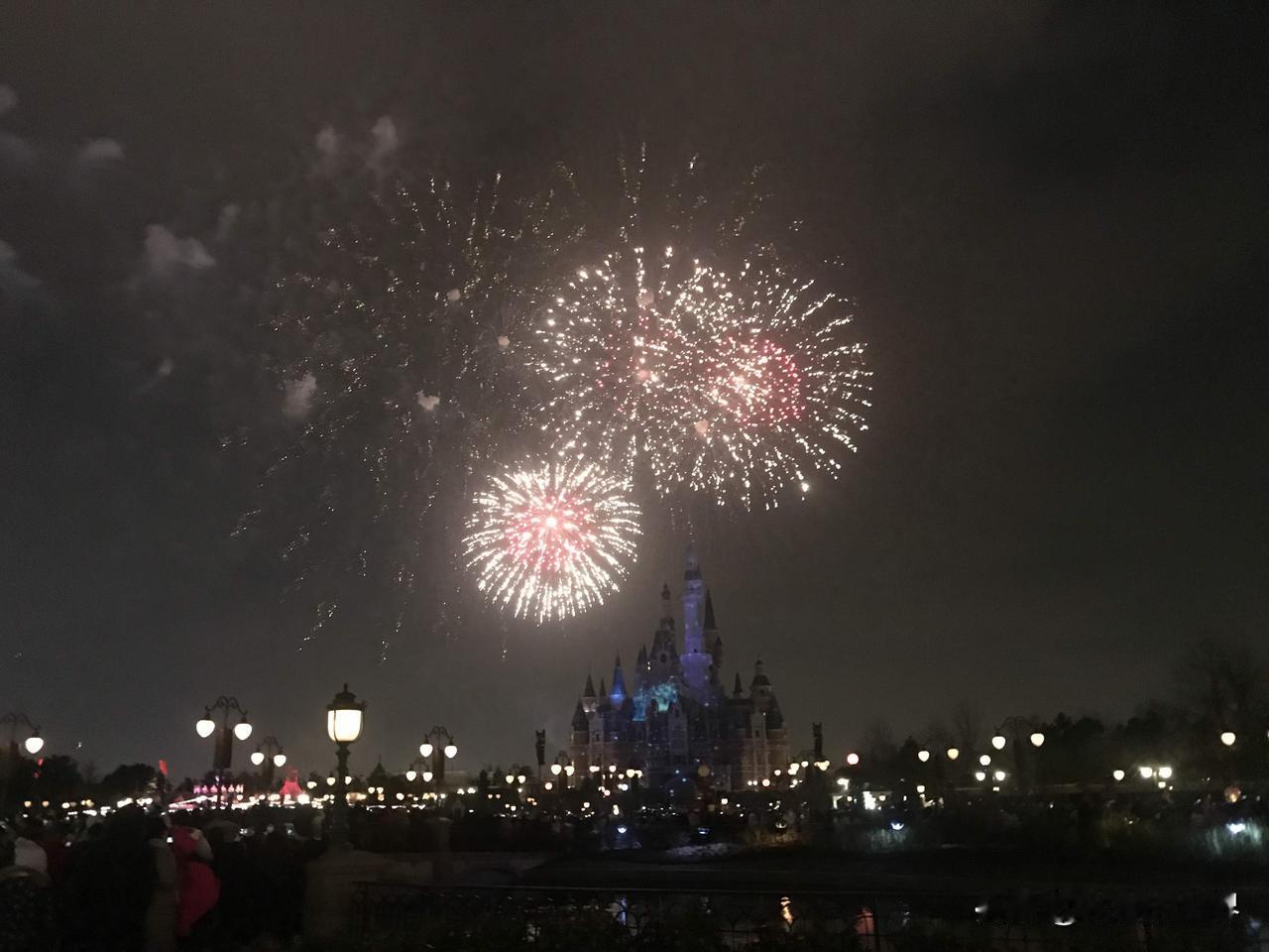 台湾小哥一家人的上苏杭之旅暂时告一段落啦！谢谢朋友们支持 ，虽然都是之前拍的视频
