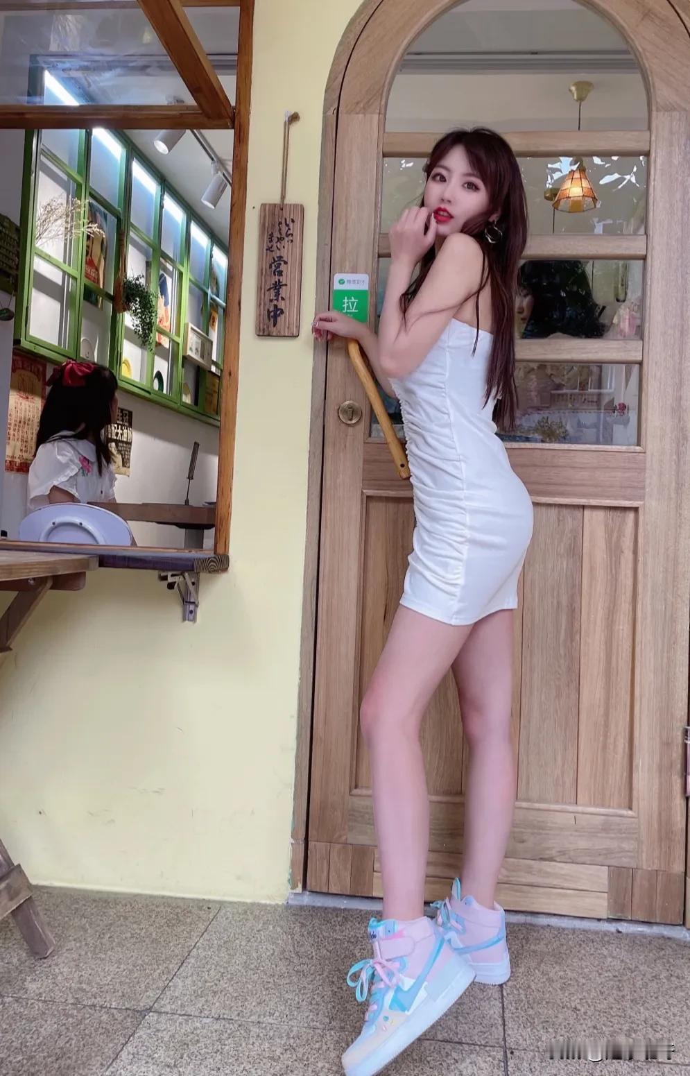经典女神穿搭指南气质范女神穿搭 性感女神穿搭