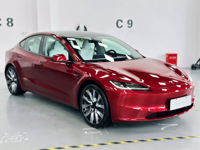 智驾对比测试：特斯拉 Model3 焕新版 vs  理想 L6 2月27日，中山