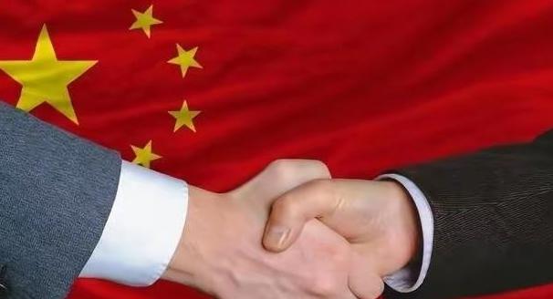 如今随着俄乌战争的持续拉长，中国或许已然做好了最坏的打算，一旦俄罗斯真的在这场由